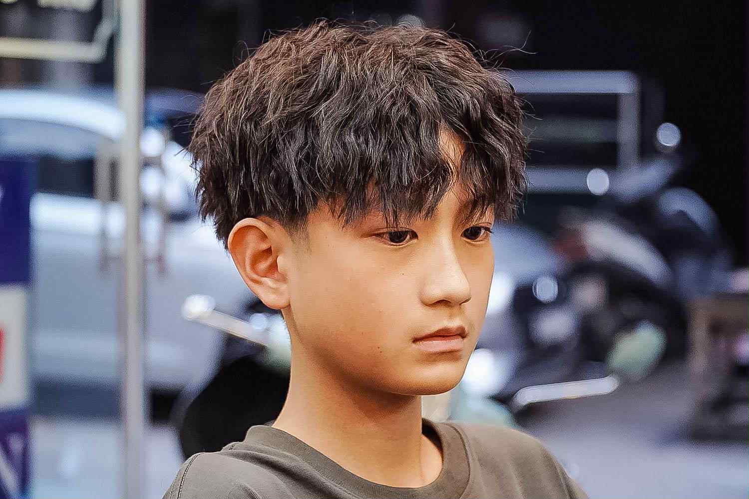 Sản phẩm chăm sóc tóc tại tiệm